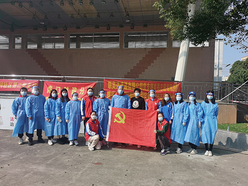 众志成城，共同战疫——联昊通党支部志愿者助力社区核酸检测